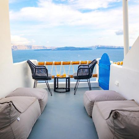 Luxus Vip Suites Иа Екстериор снимка