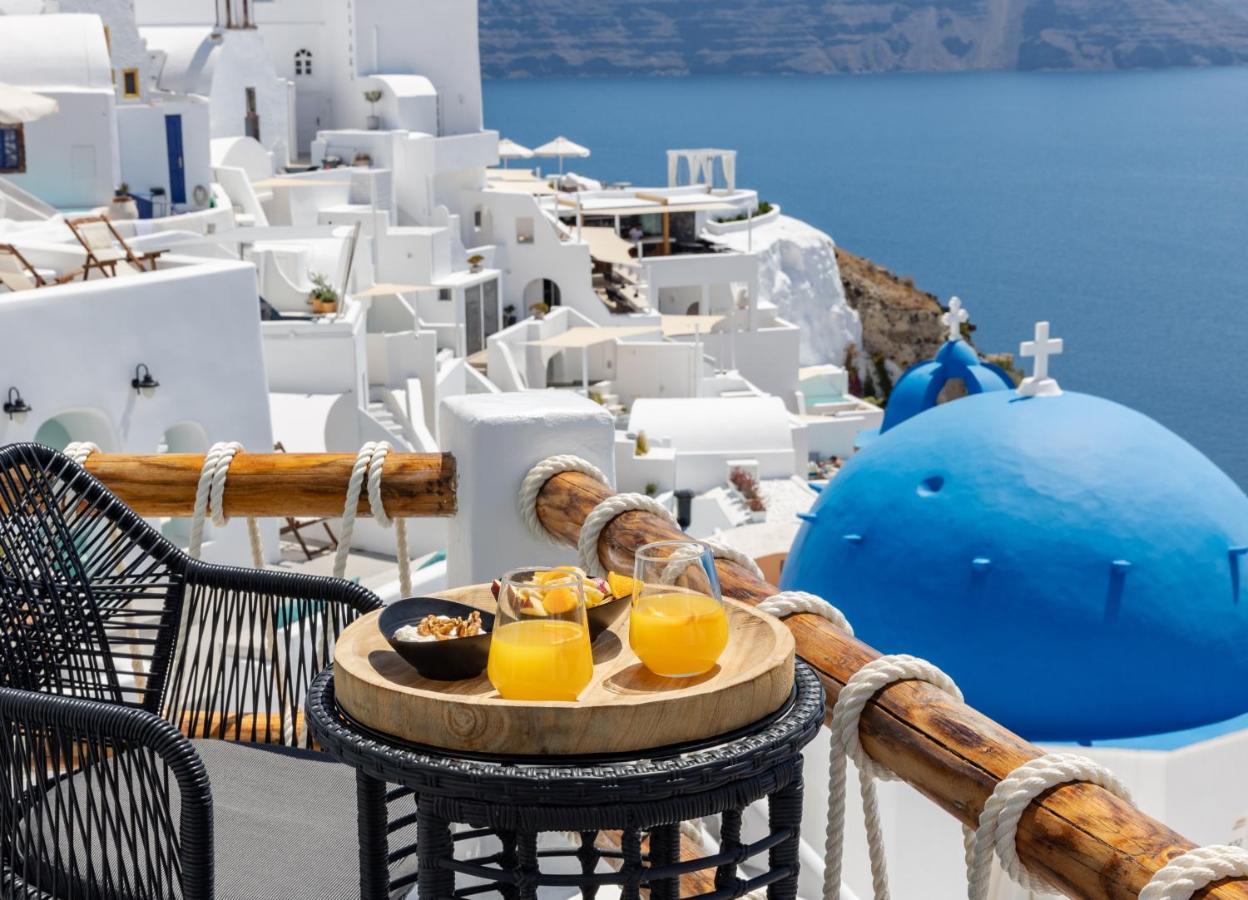 Luxus Vip Suites Иа Екстериор снимка