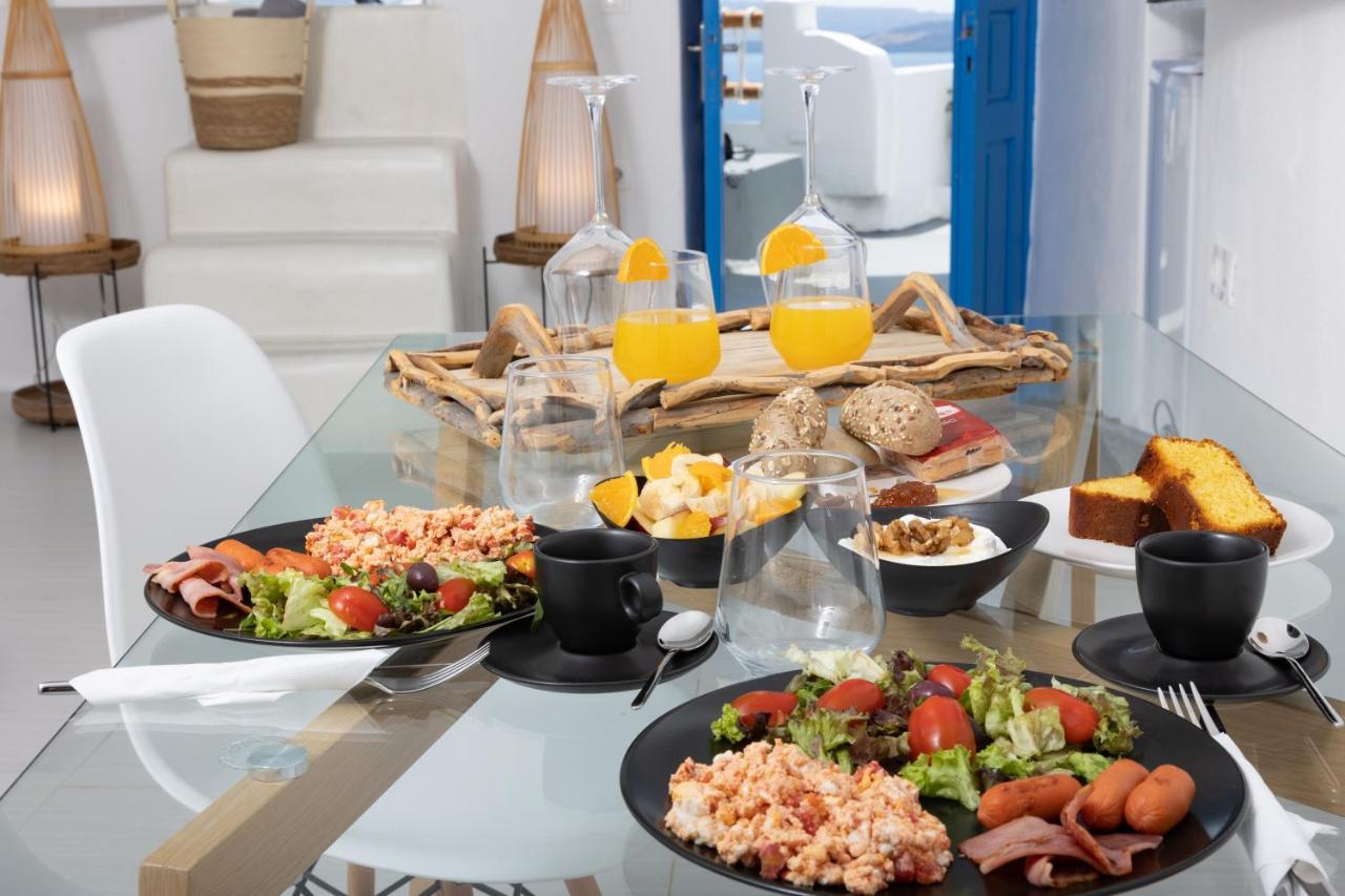 Luxus Vip Suites Иа Екстериор снимка