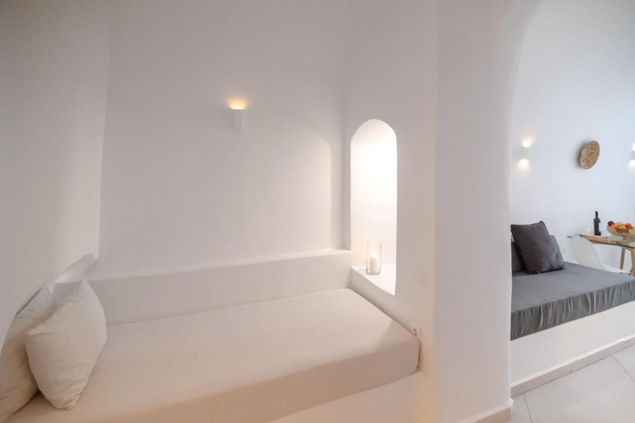 Luxus Vip Suites Иа Екстериор снимка