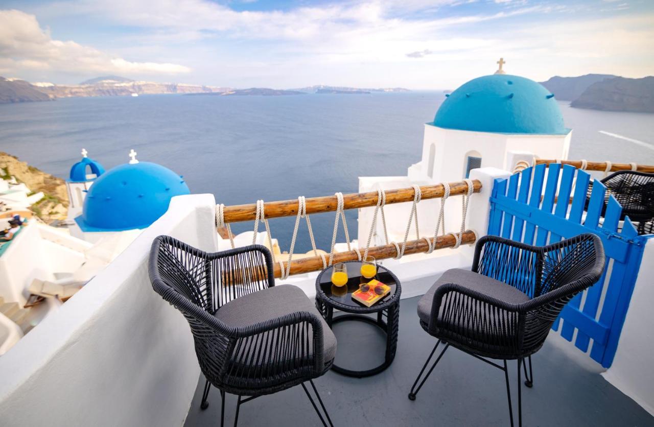 Luxus Vip Suites Иа Екстериор снимка