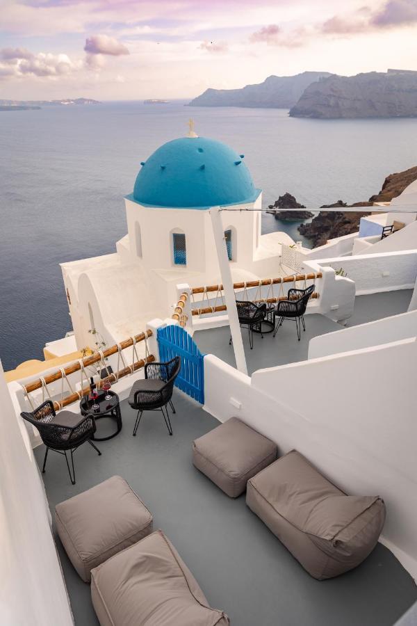 Luxus Vip Suites Иа Екстериор снимка