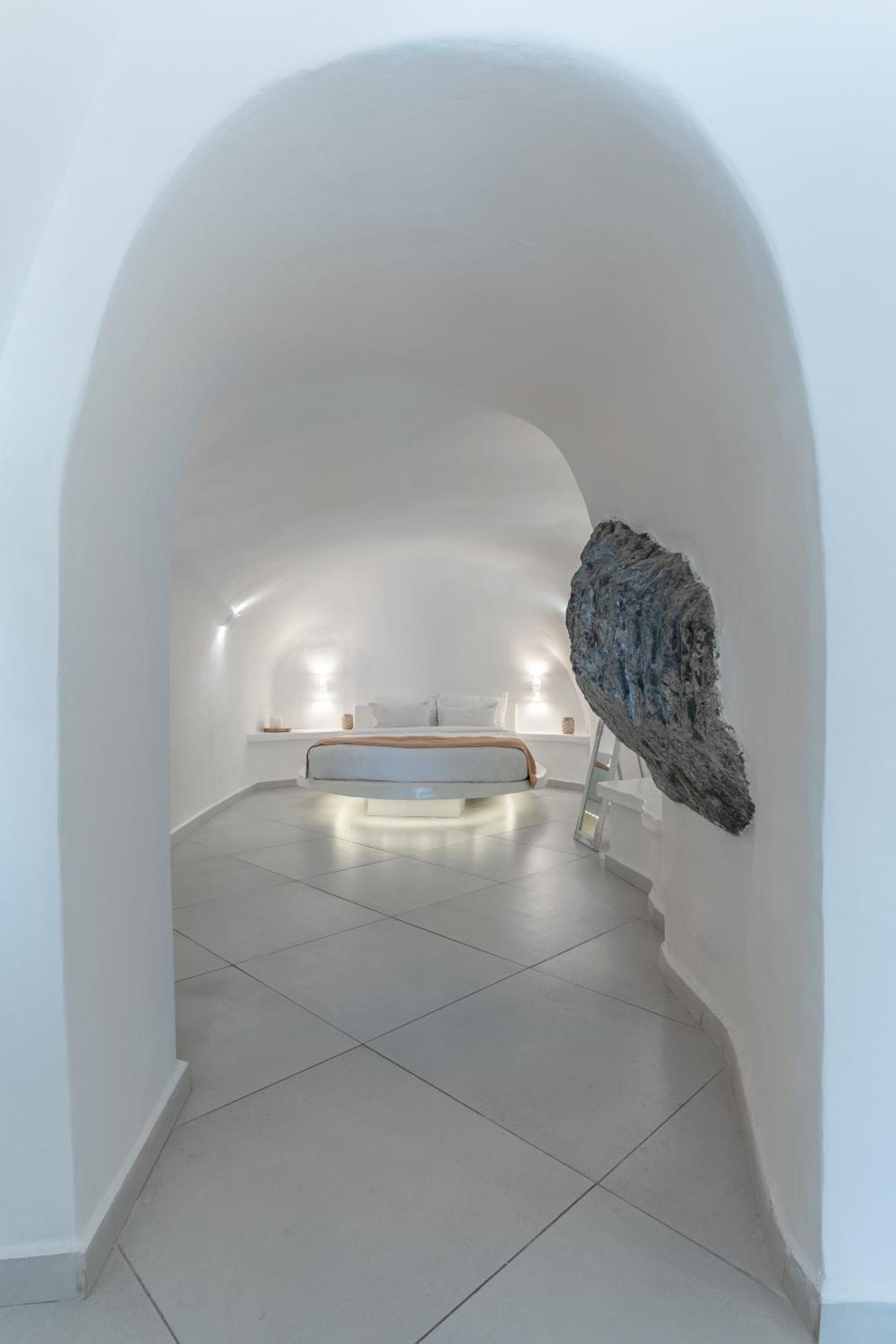 Luxus Vip Suites Иа Екстериор снимка
