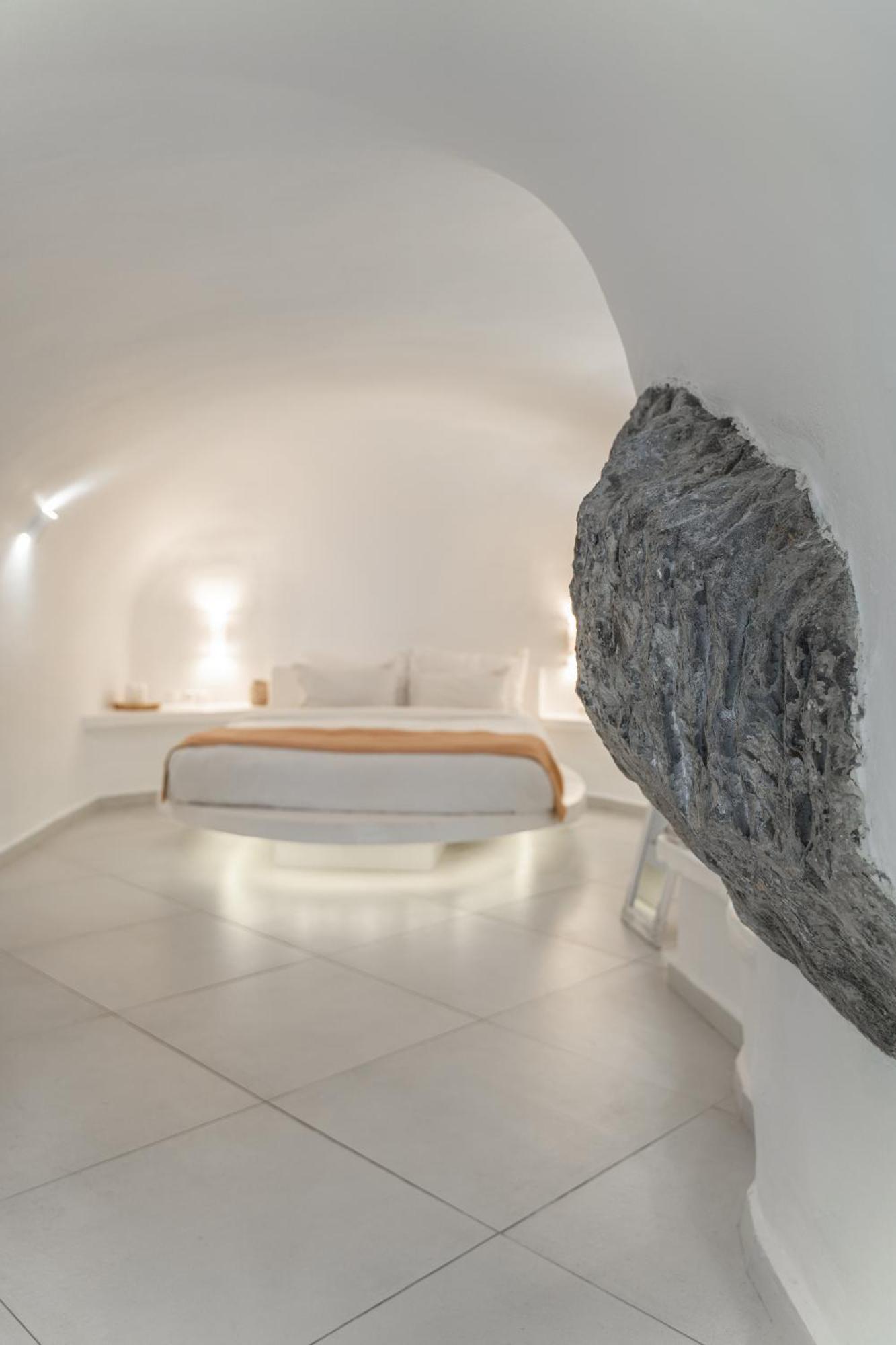 Luxus Vip Suites Иа Екстериор снимка