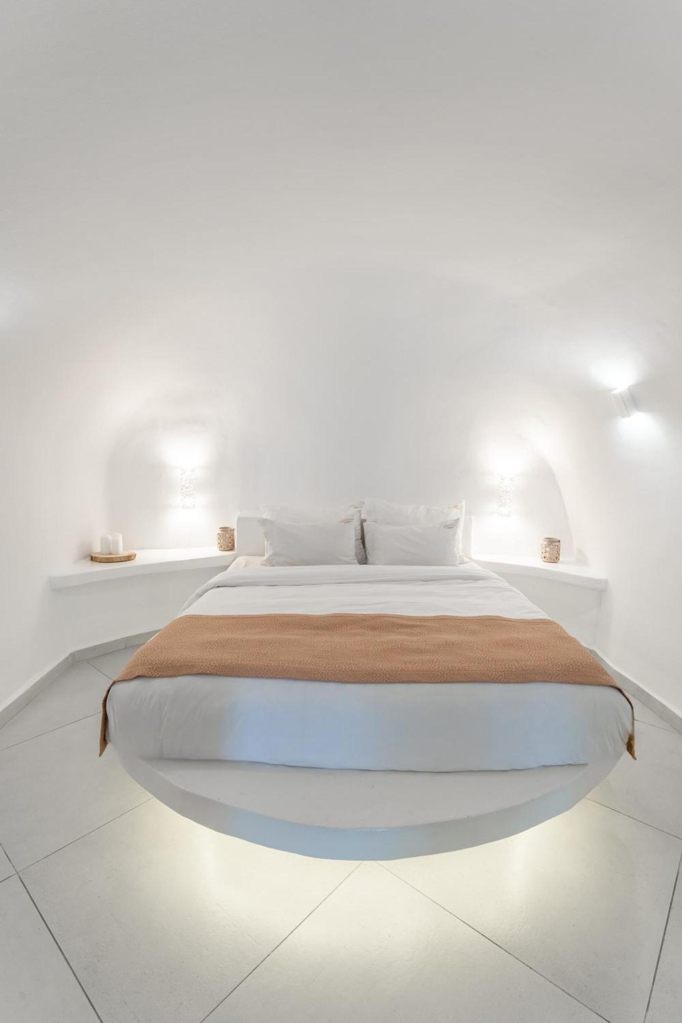 Luxus Vip Suites Иа Екстериор снимка